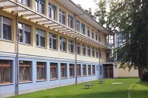 muennich_Kinderkrankenhaus_Dessau_ref_02a_500X330PX_eigentlich-zu-klein